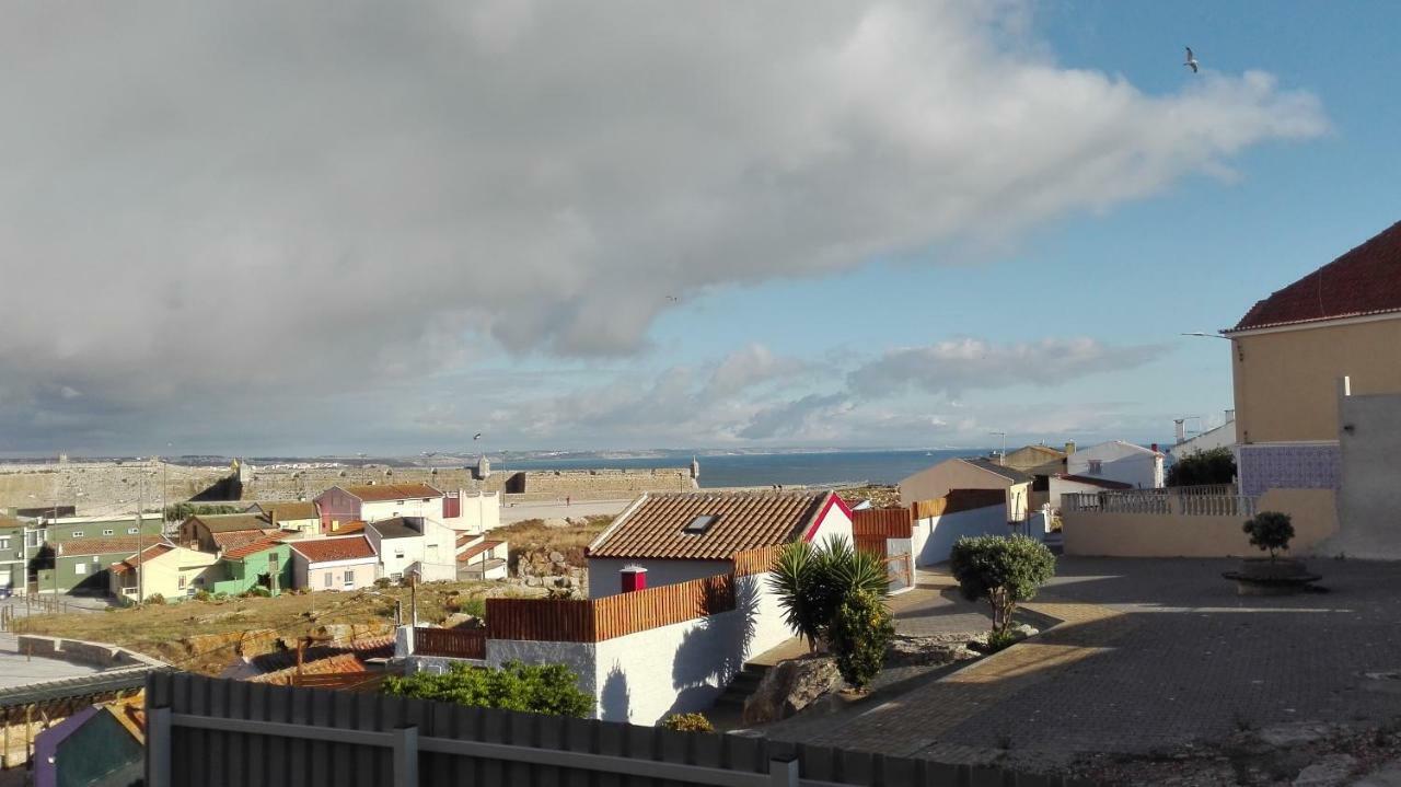 Alojamento S. Pedro ペニシェ エクステリア 写真